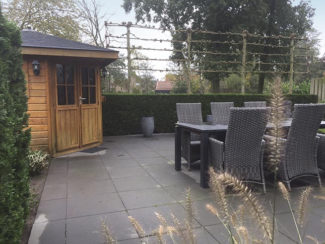 Frank van der donk - voor-en-achtertuin 